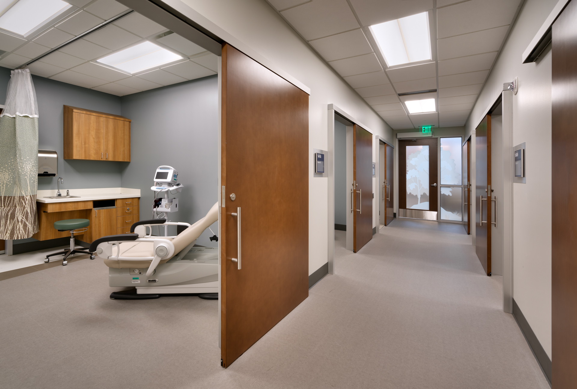 NEW MedSlide Pro Wins Architect’s Choice Award - Serenity Sliding Door ...